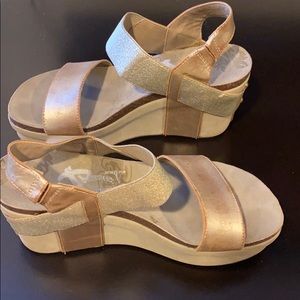 OTBT Wedged Sandal